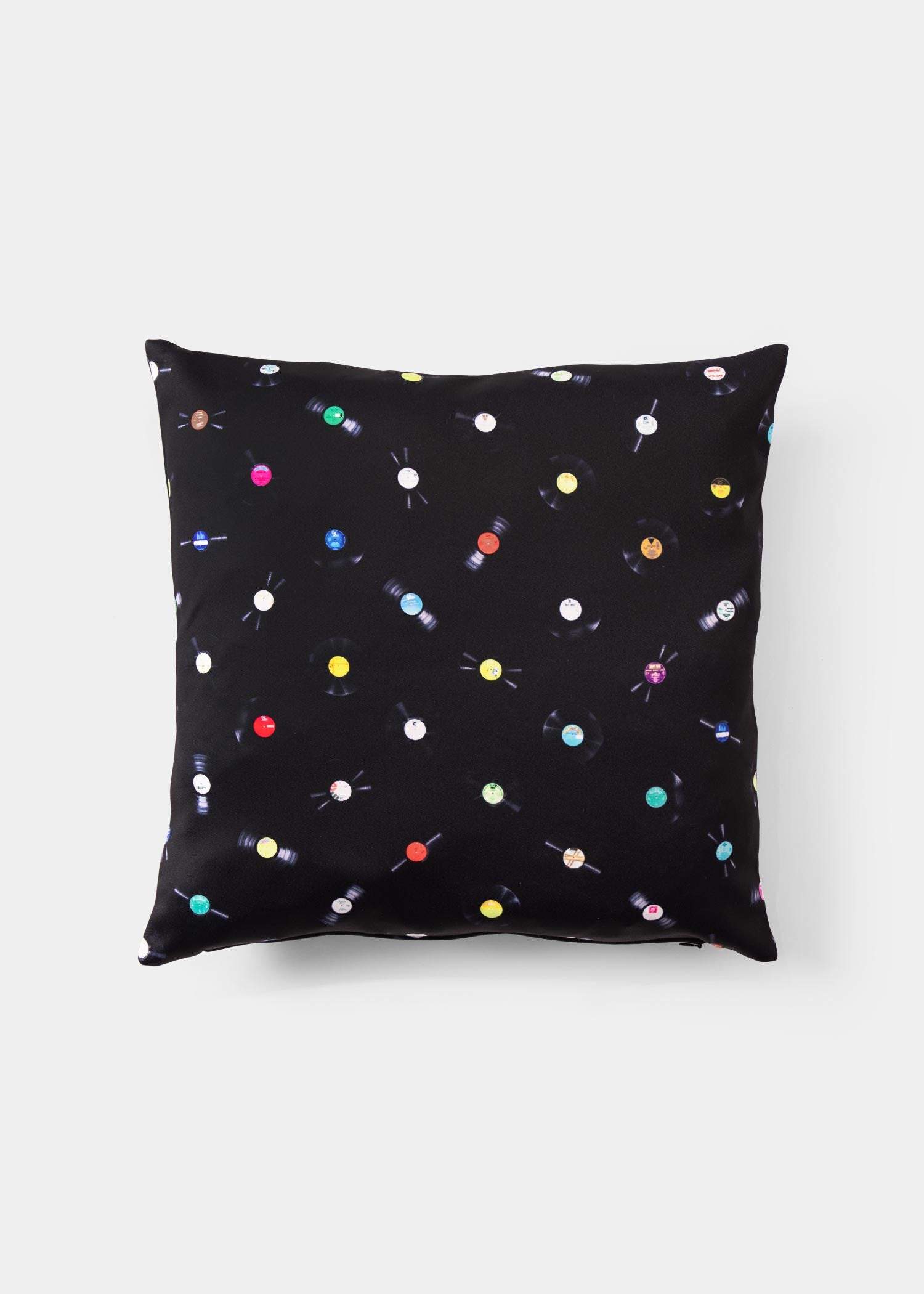“Vinyl Dot” Cushion / HS2511005