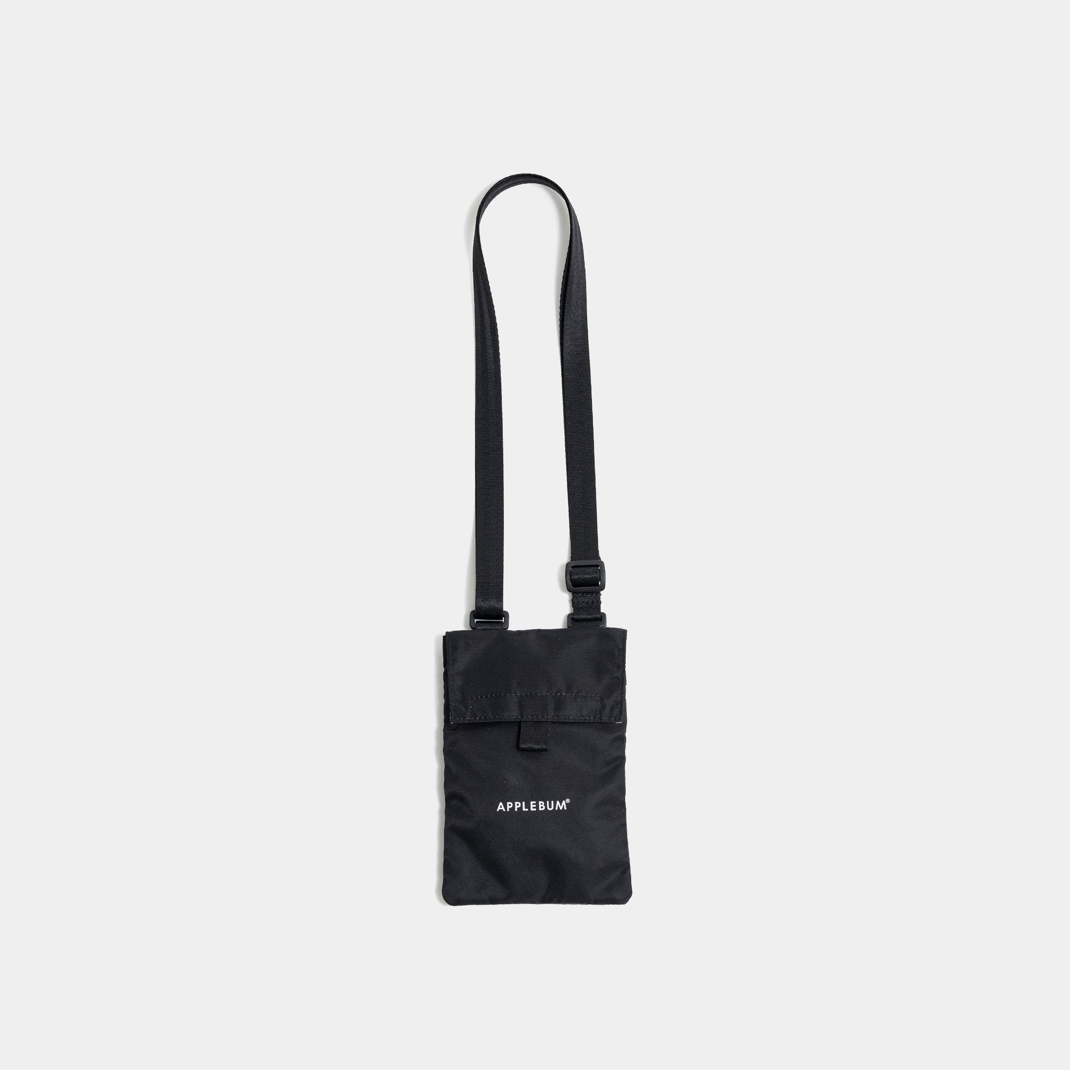 Neck Pouch [Black] / 2311004 – APPLEBUM