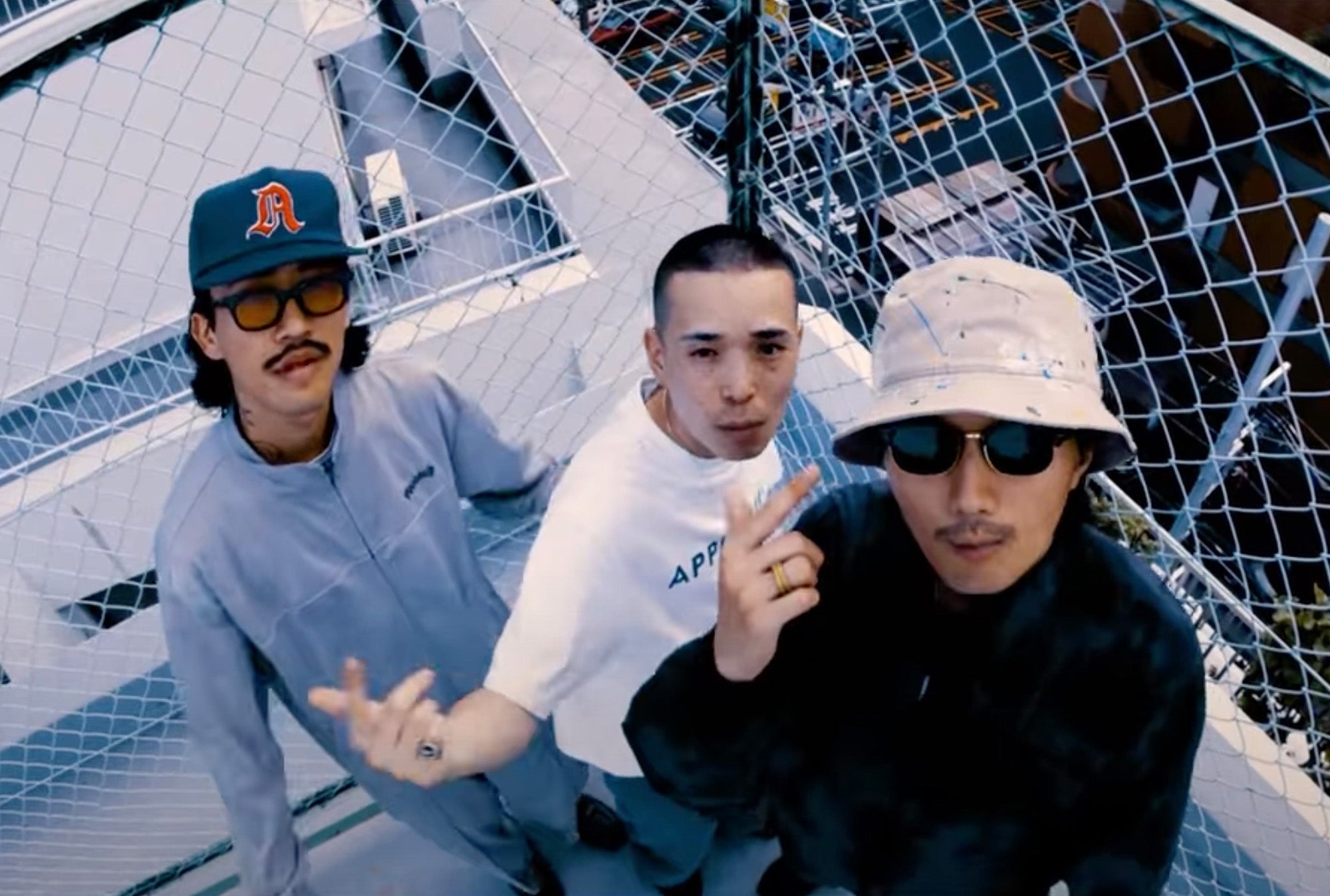 8mileAliensニューシングル“Swing”：MV衣装協力