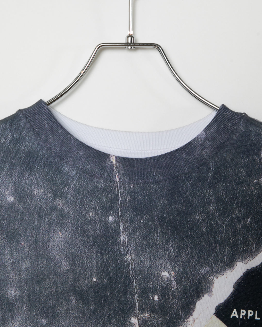 【4月発売予定】“Scratched Memories” T-shirt / 2611108