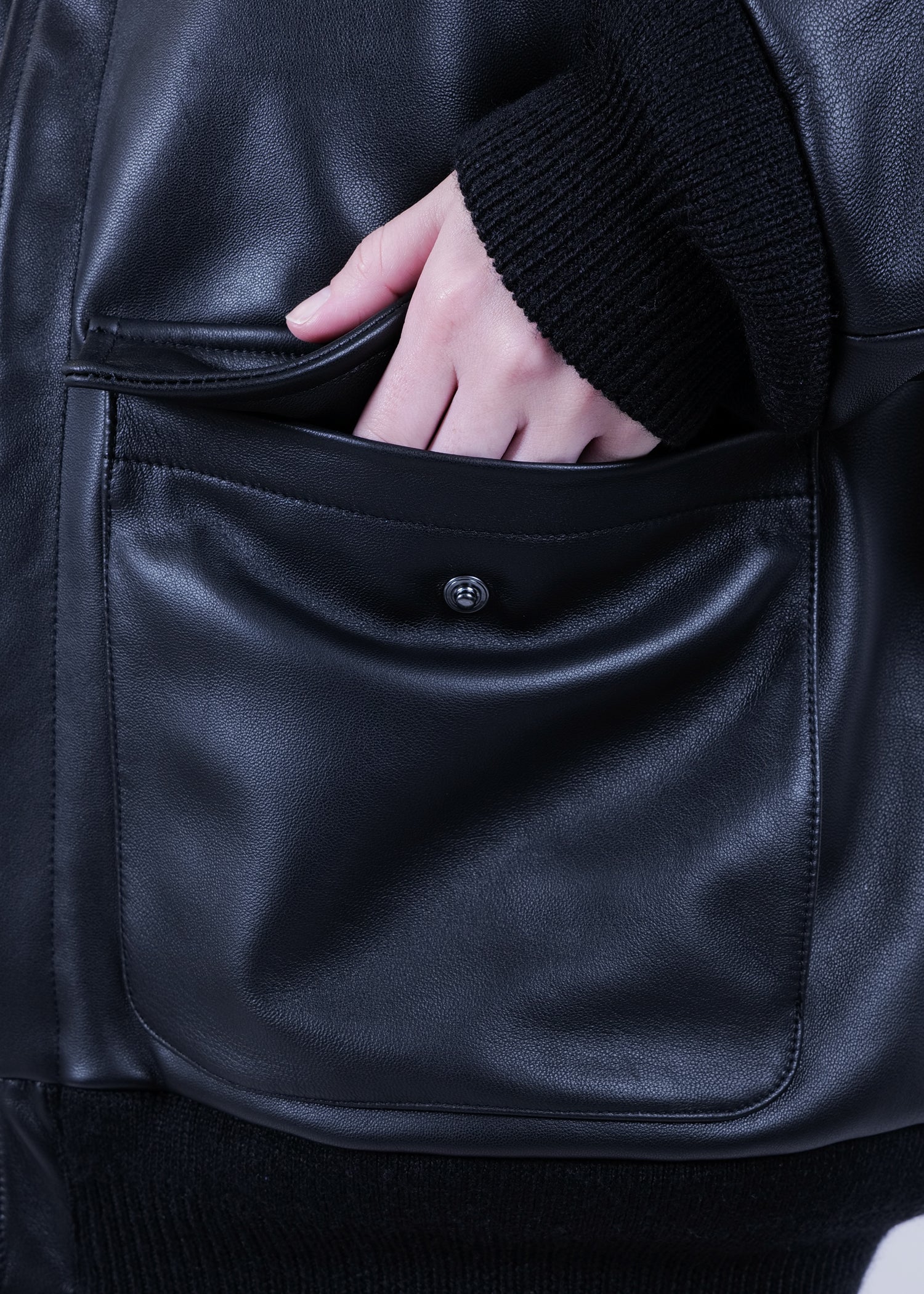 [Scheduled for release in November] A-2 Leather Jacket / 2520602