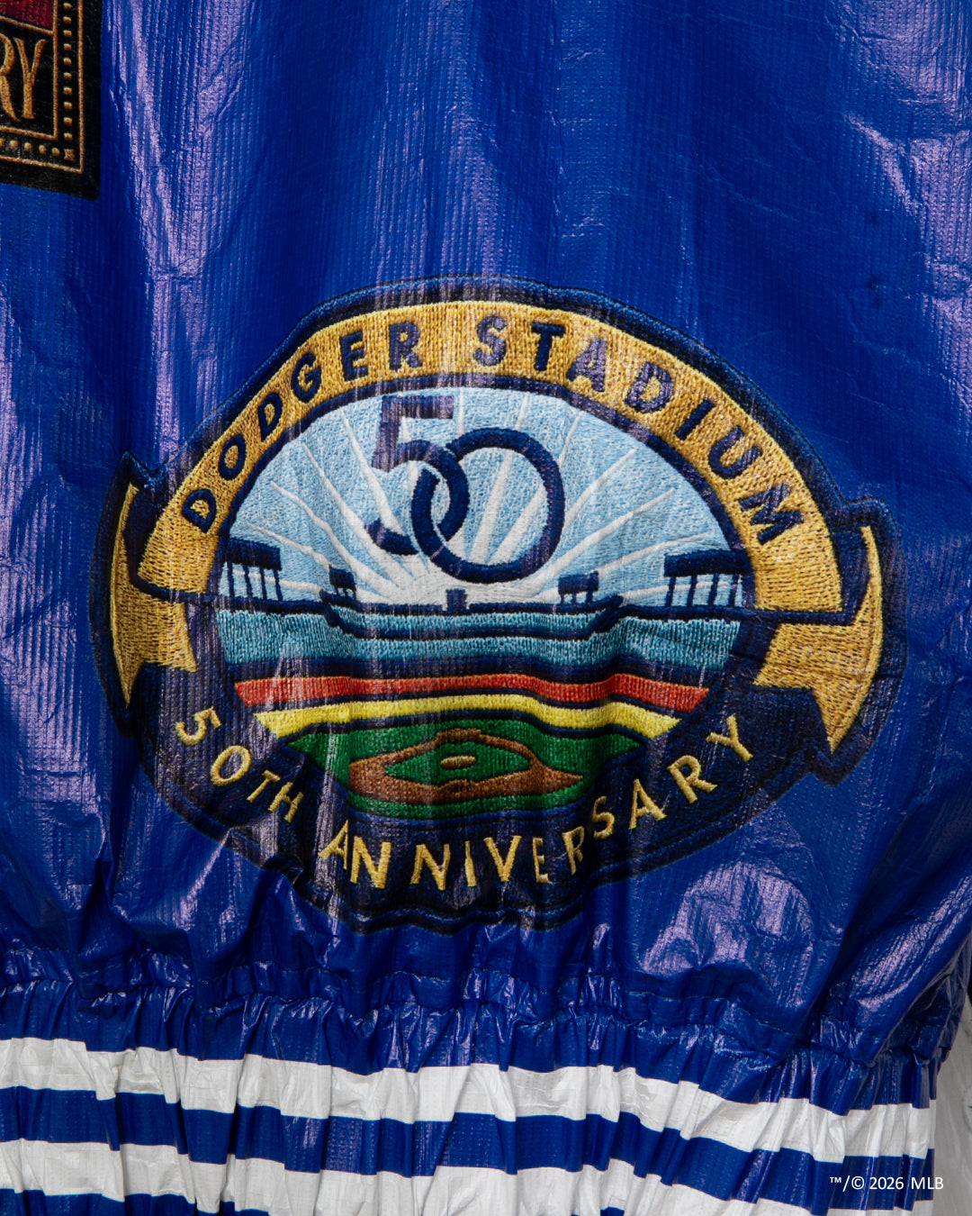 LA Dodgers” Tyvek Stadium Jacket / ML2620601L
