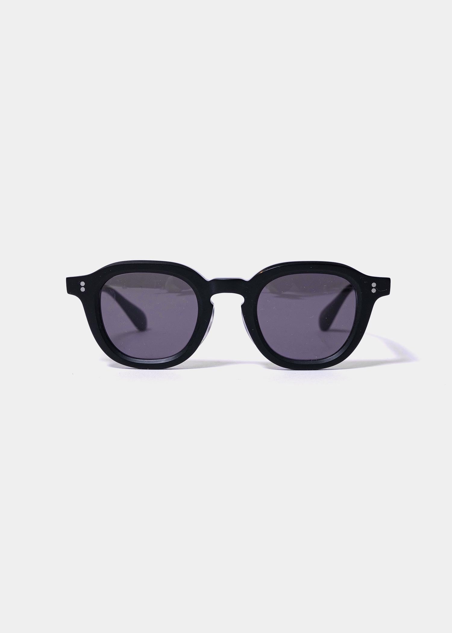 "LGA" Matte Sunglasses / 2521003