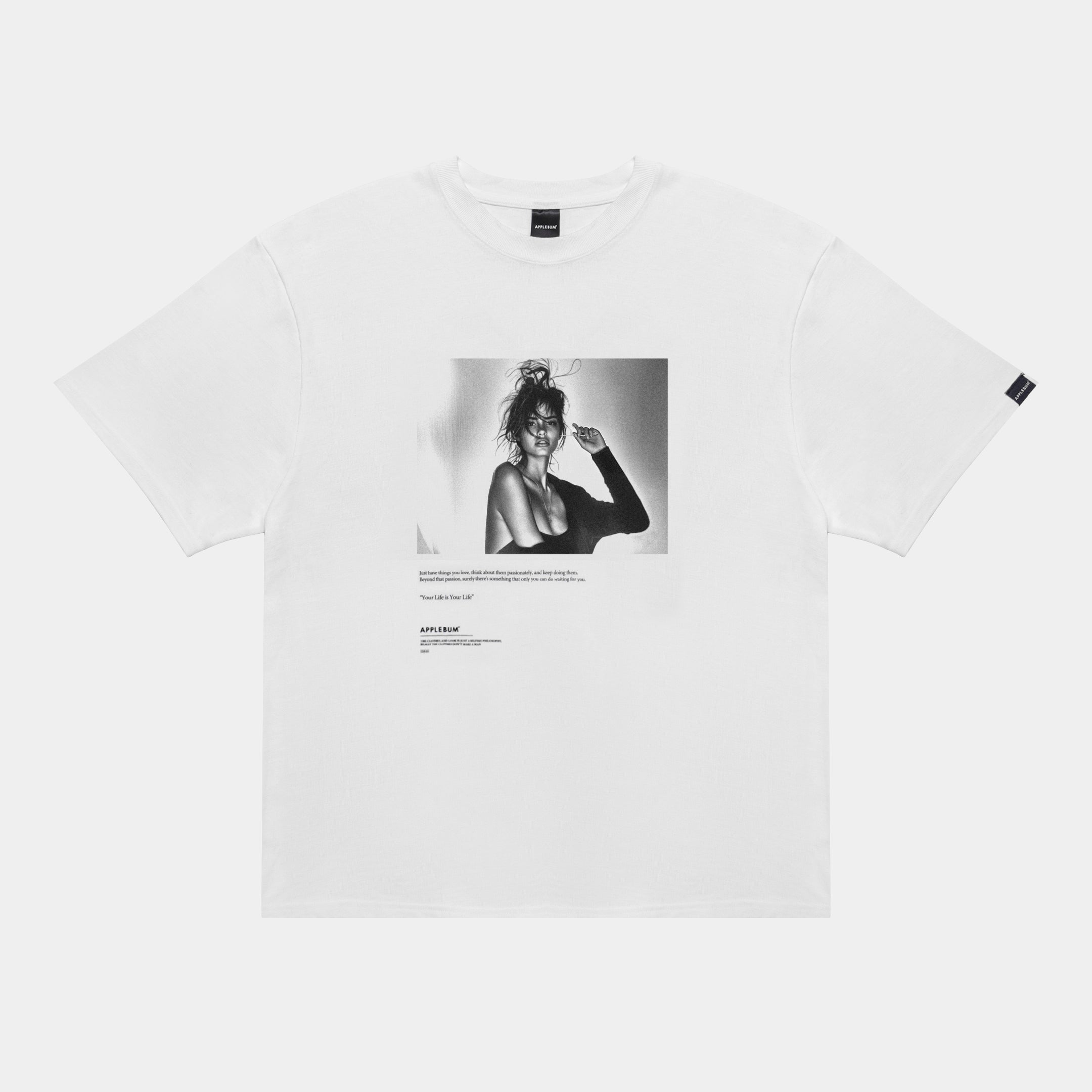 "Ear Pick Girl" T-shirt (12oz) / HS2411106