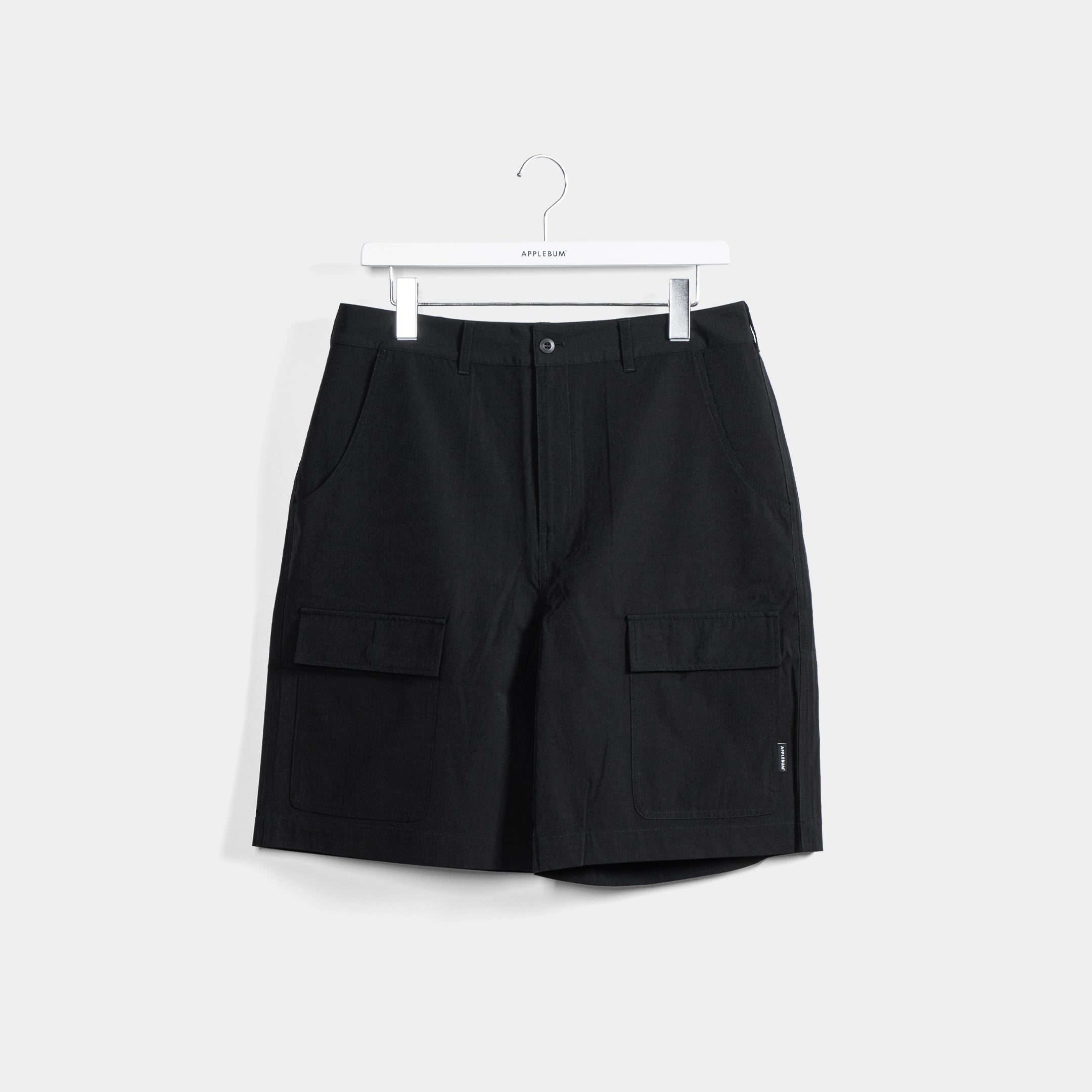 Relax Shorts [Black] / 2410805