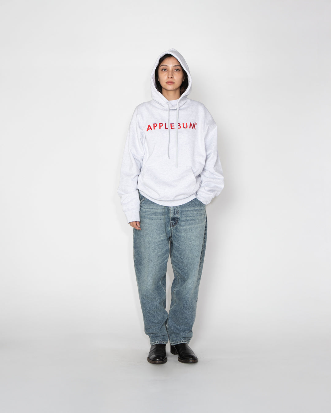 Logo Embroidery Hoodie / 2620409