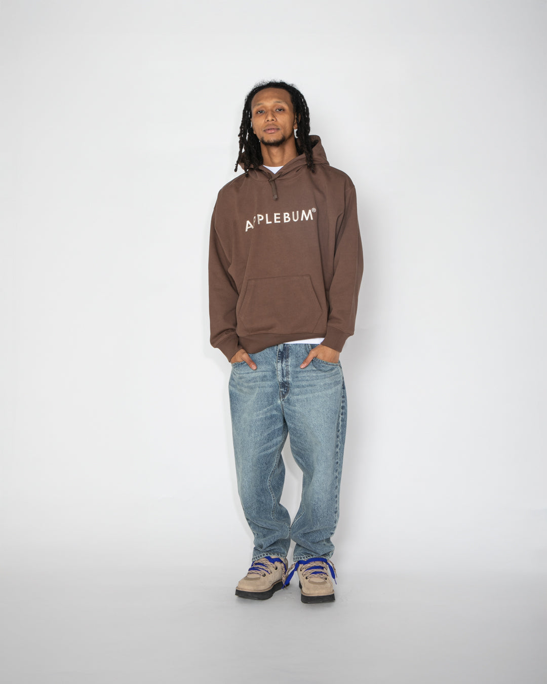 Logo Embroidery Hoodie / 2620409