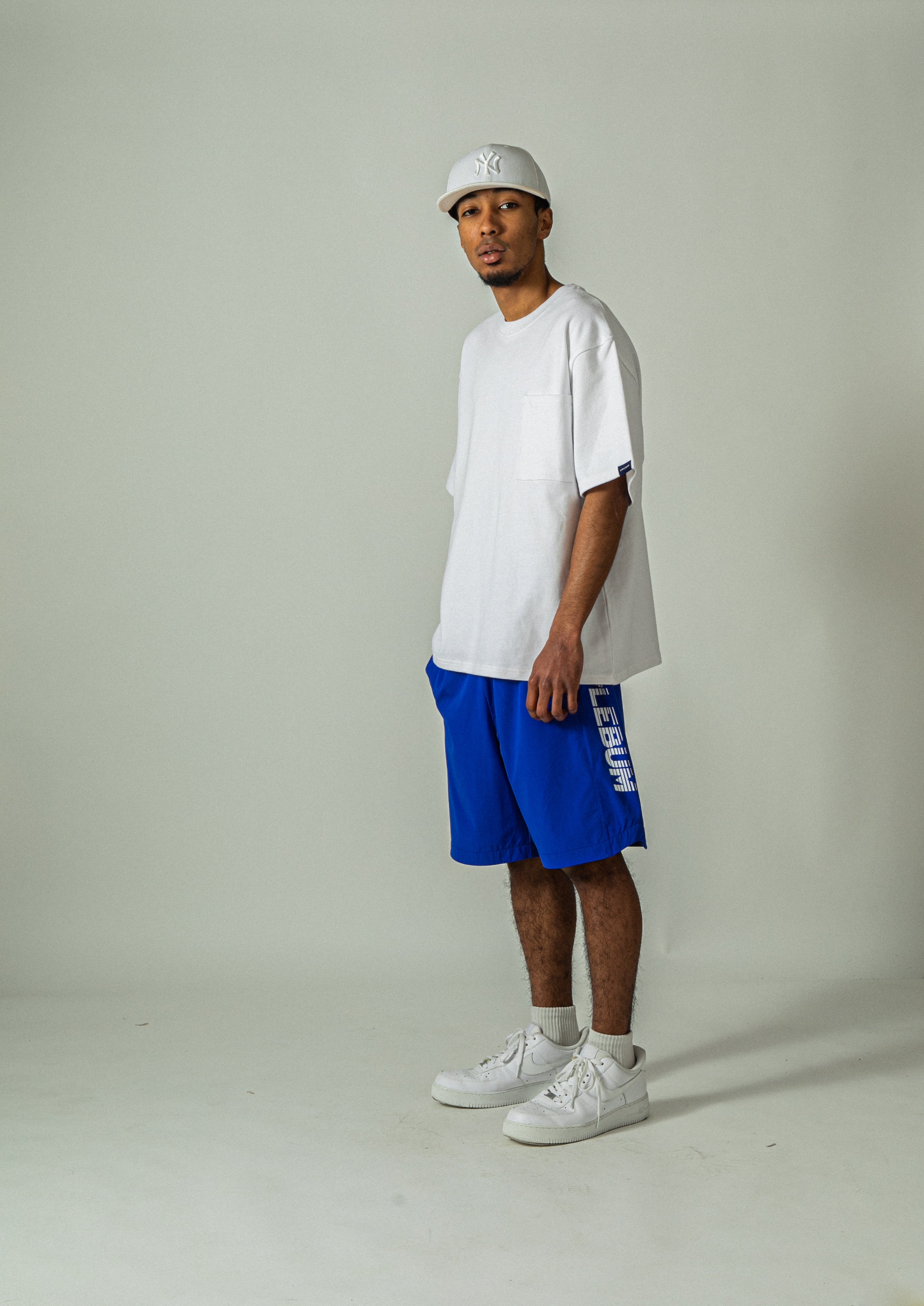 Ultra Heavyweight Pocket T-shirt (12oz) [White] / 2411125