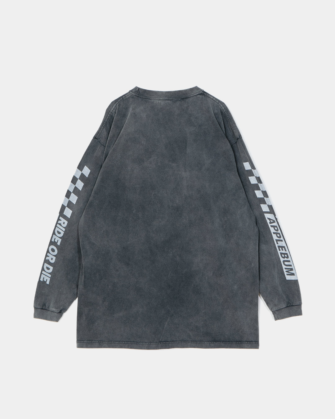 DX2621104 / Vintage Long Sleeve T-shirt