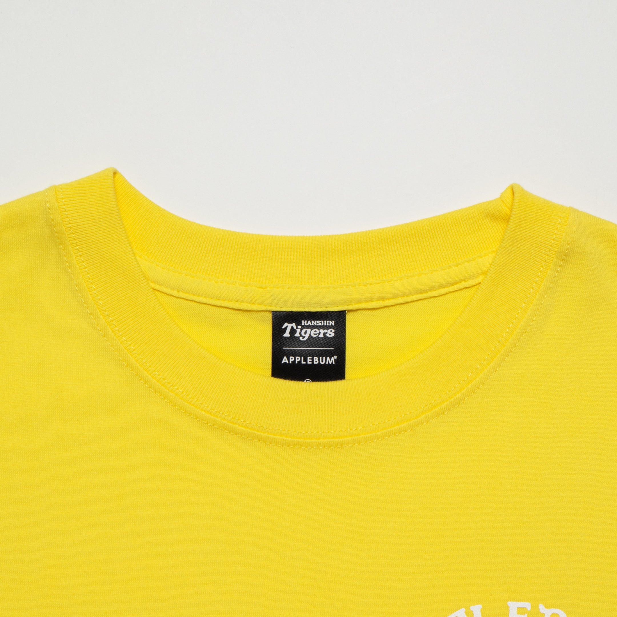 "Black Tiger" T-shirt [Yellow] / HT2411102