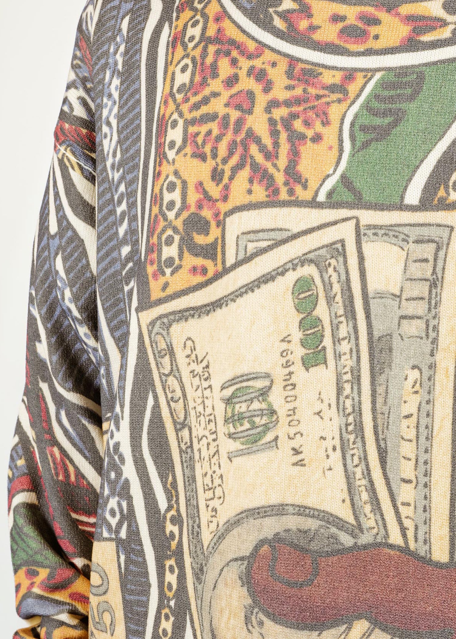 “Notorious” Crew Sweater / 2520502