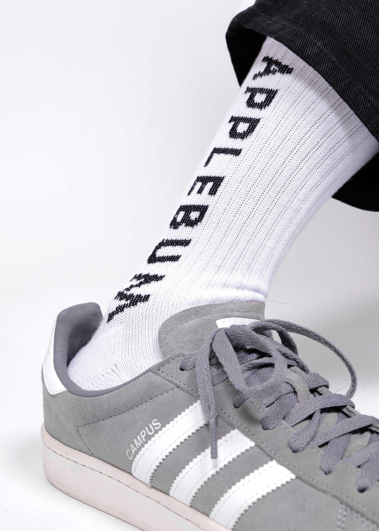[Scheduled for release in November] Logo Socks / 2521013