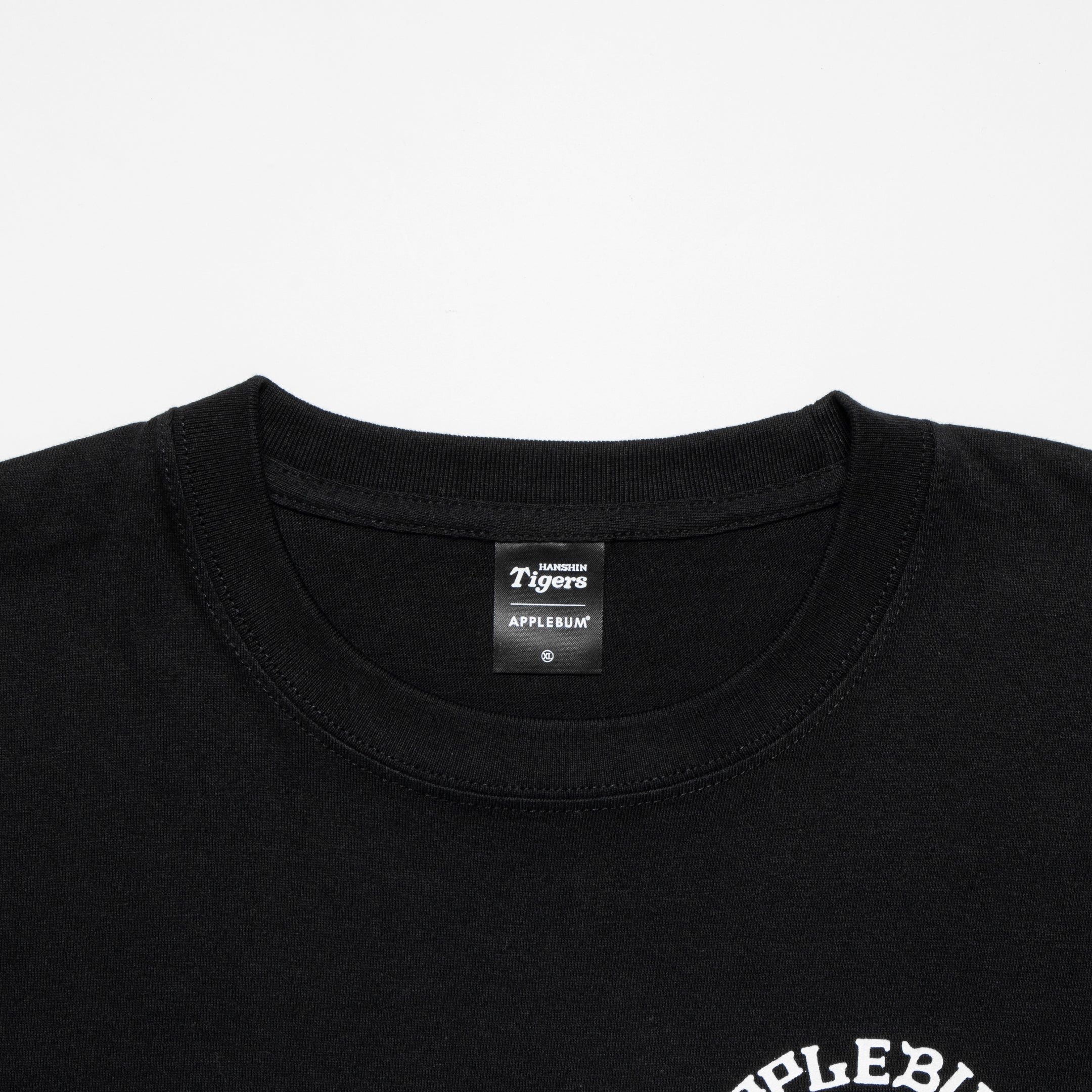 "Black Tiger" T-shirt [Black] / HT2411102