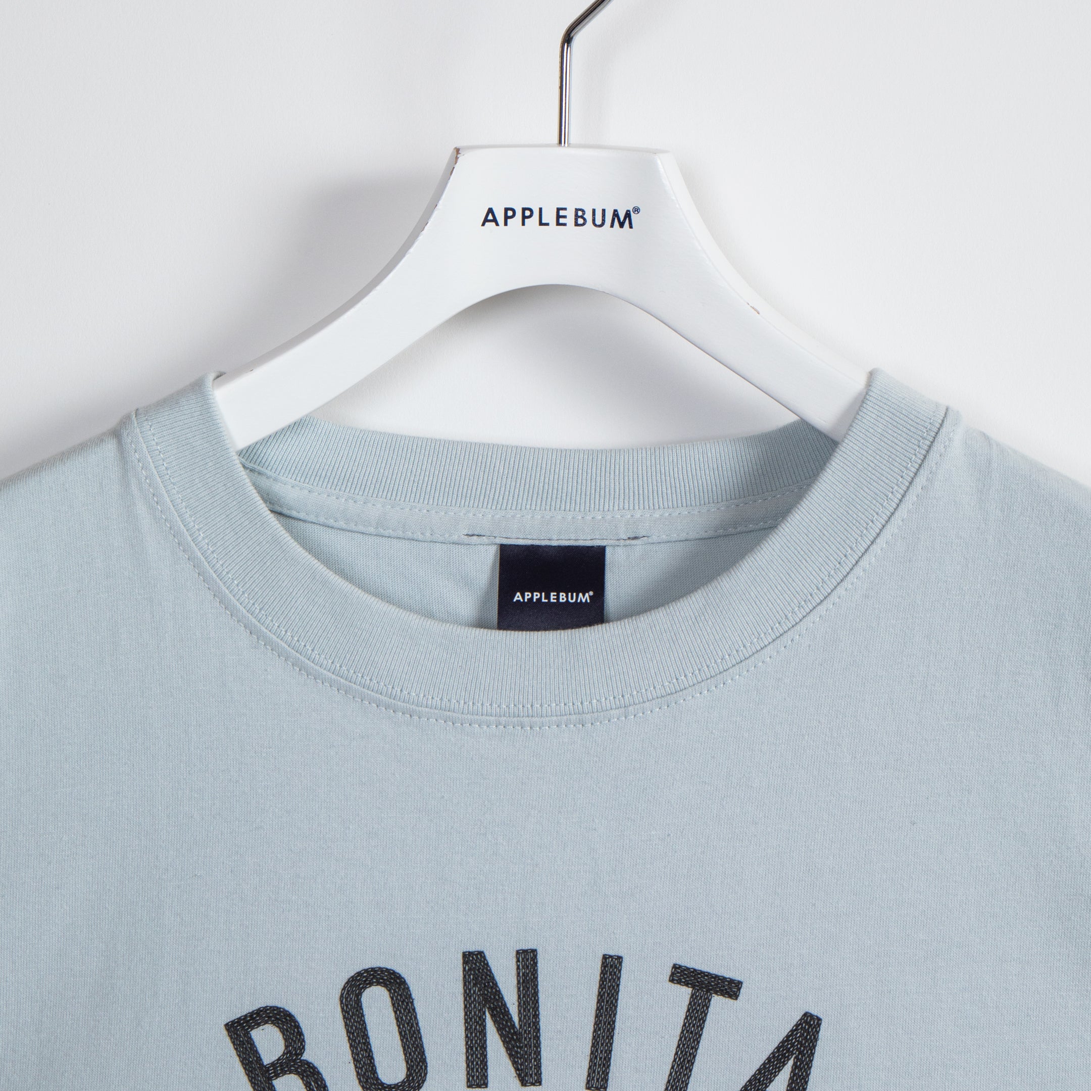 "Bonita Applebum" T-shirt 6.2oz [Blue] / 2411131