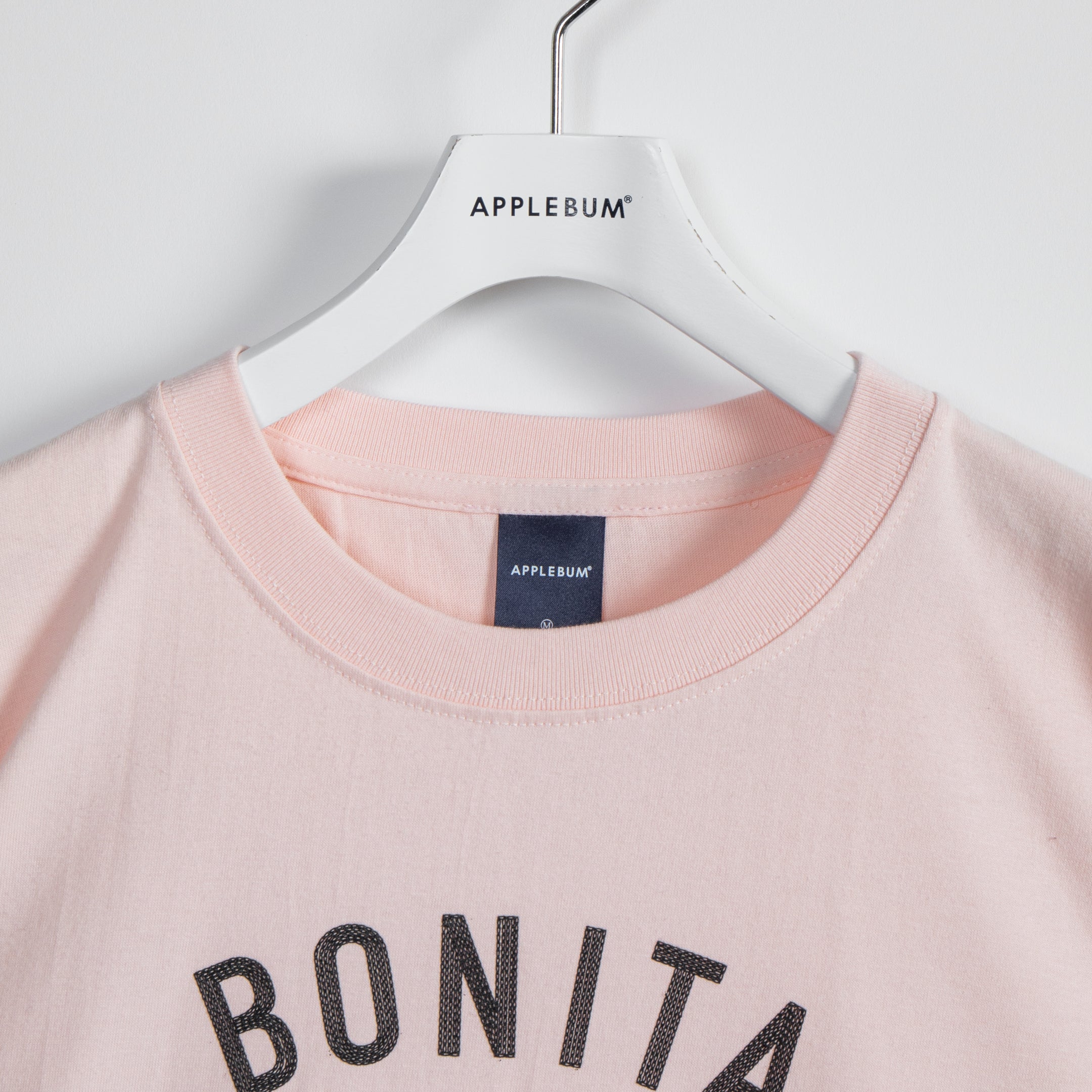 "Bonita Applebum" T-shirt 6.2oz [Pink] / 2411131