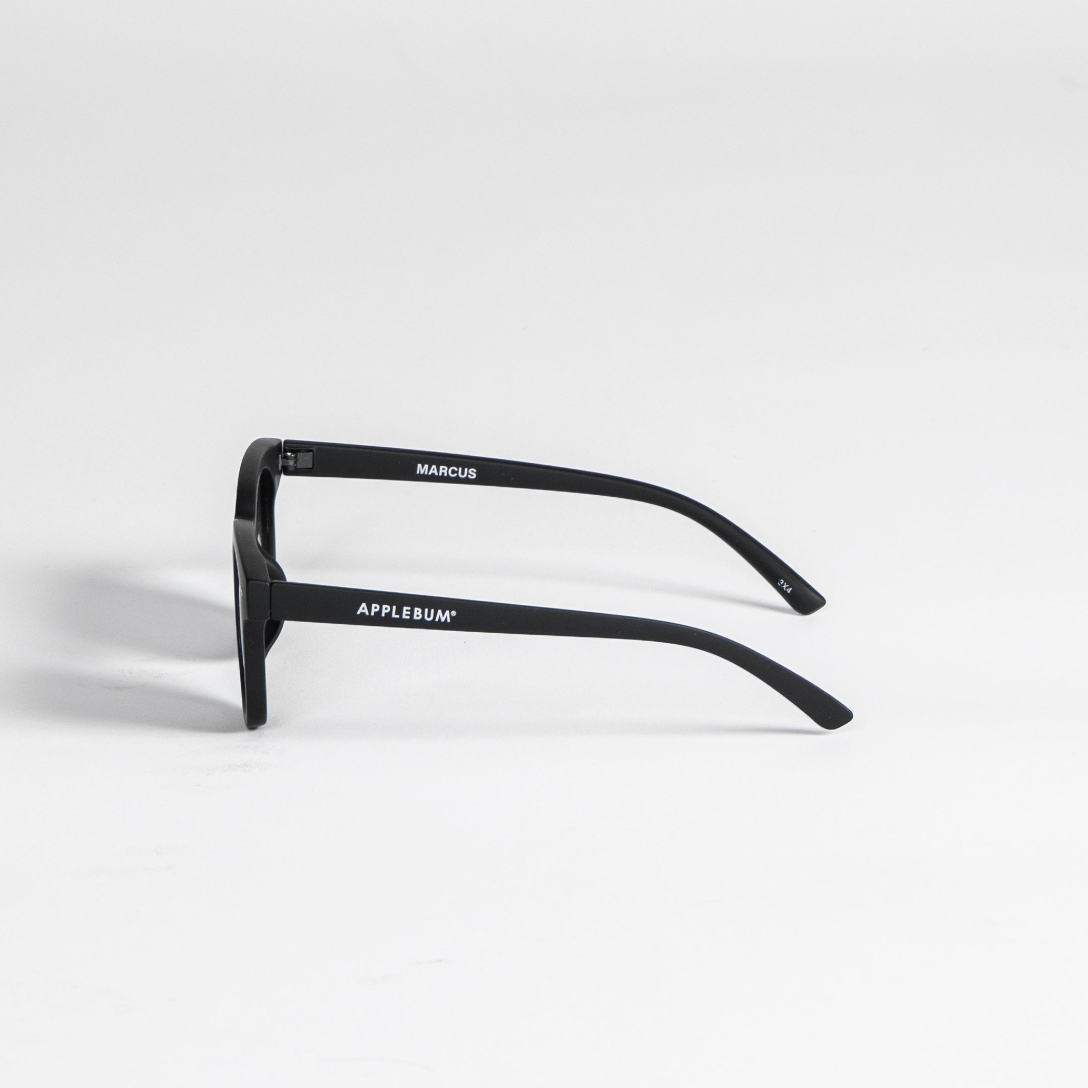 “Marcus” Sunglasses [Black/Dark Gray] / 2411011