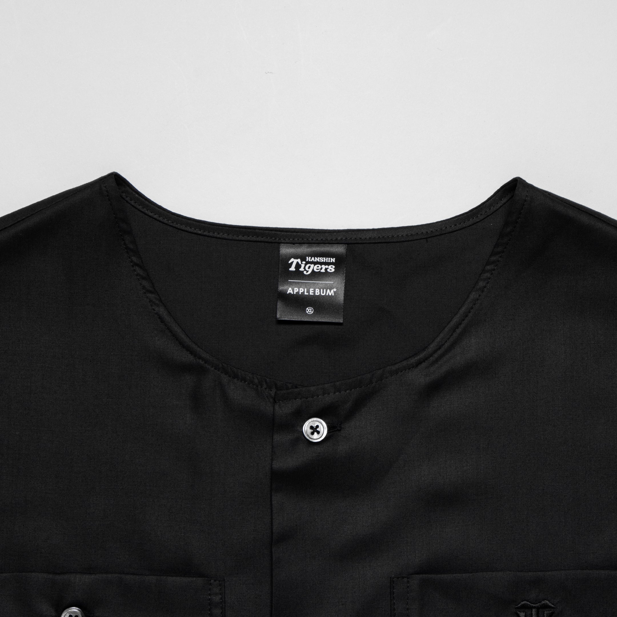 "Black Tiger" No Collar Shirt / HT2410202