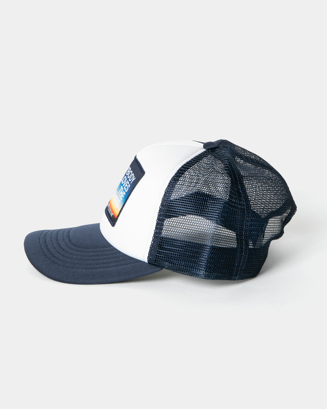 “Everybody Loves The Sunshine” Mesh Cap / HS2610901