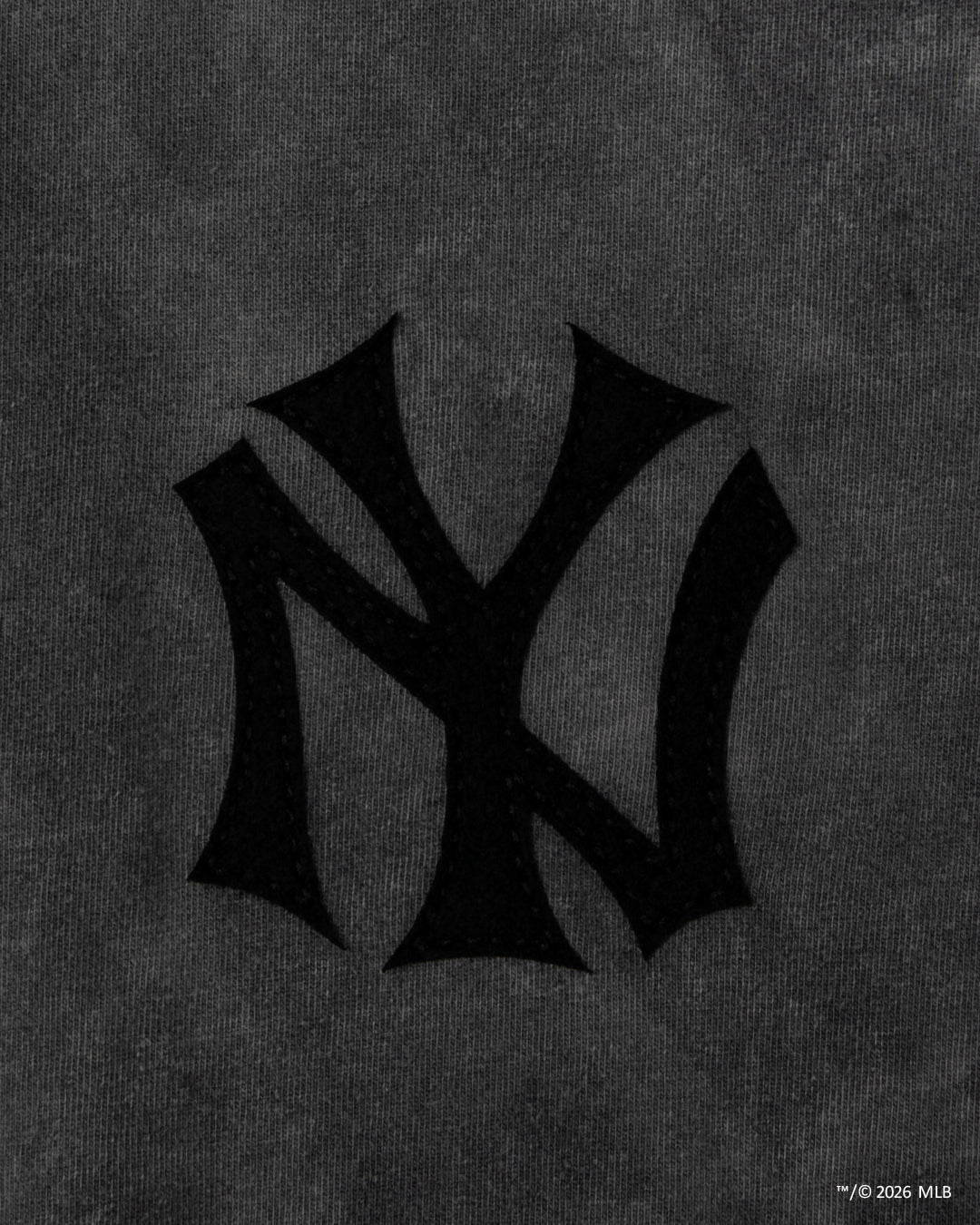 "NY 양키스" 데미지 티셔츠 / ML2621103Y