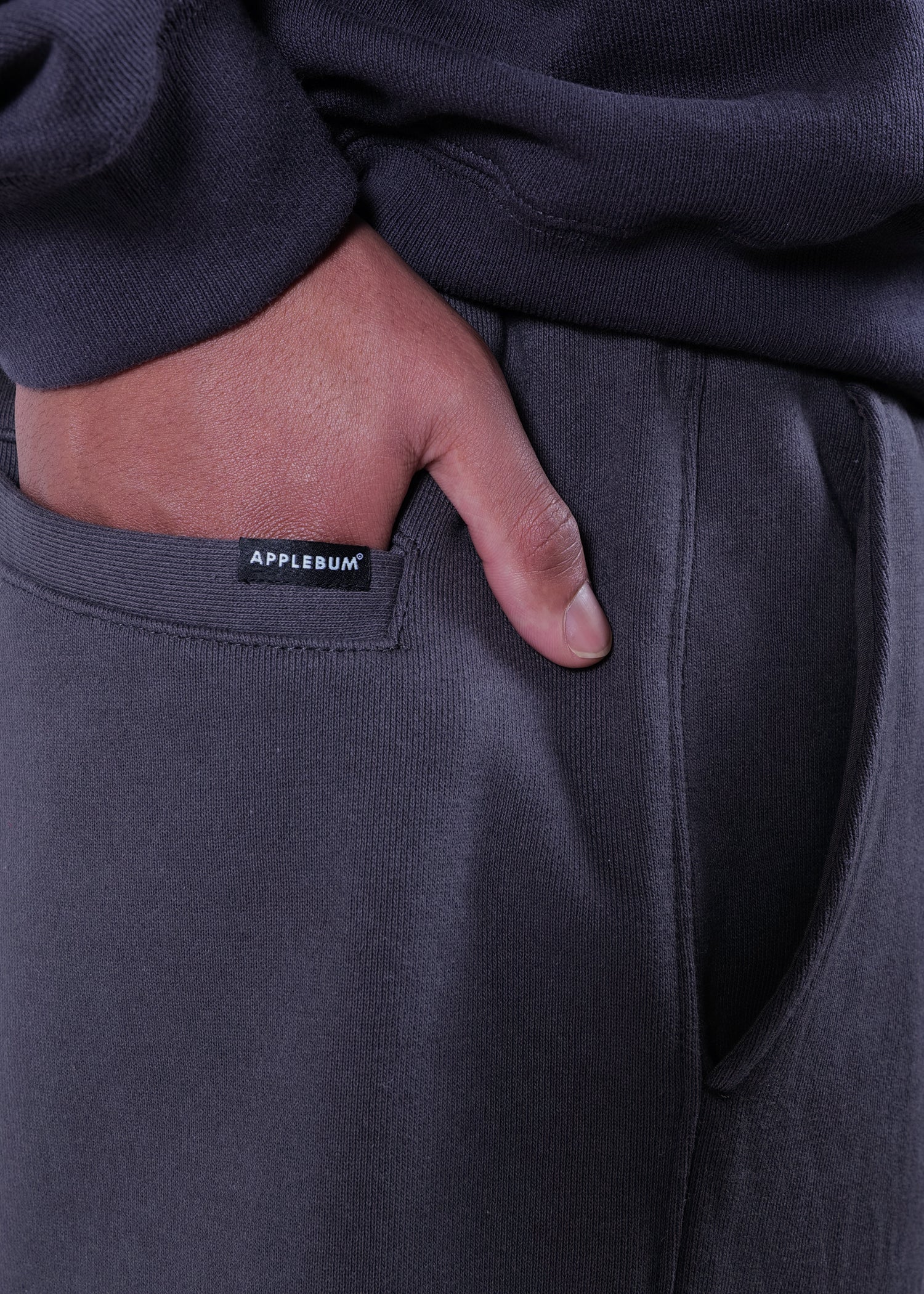 Wappen Sweat Pants / 2520809