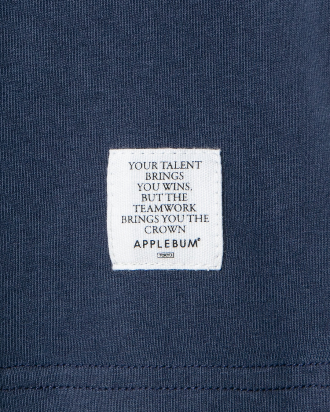 Concrete Jungle Athletic T-shirt / HS2611109