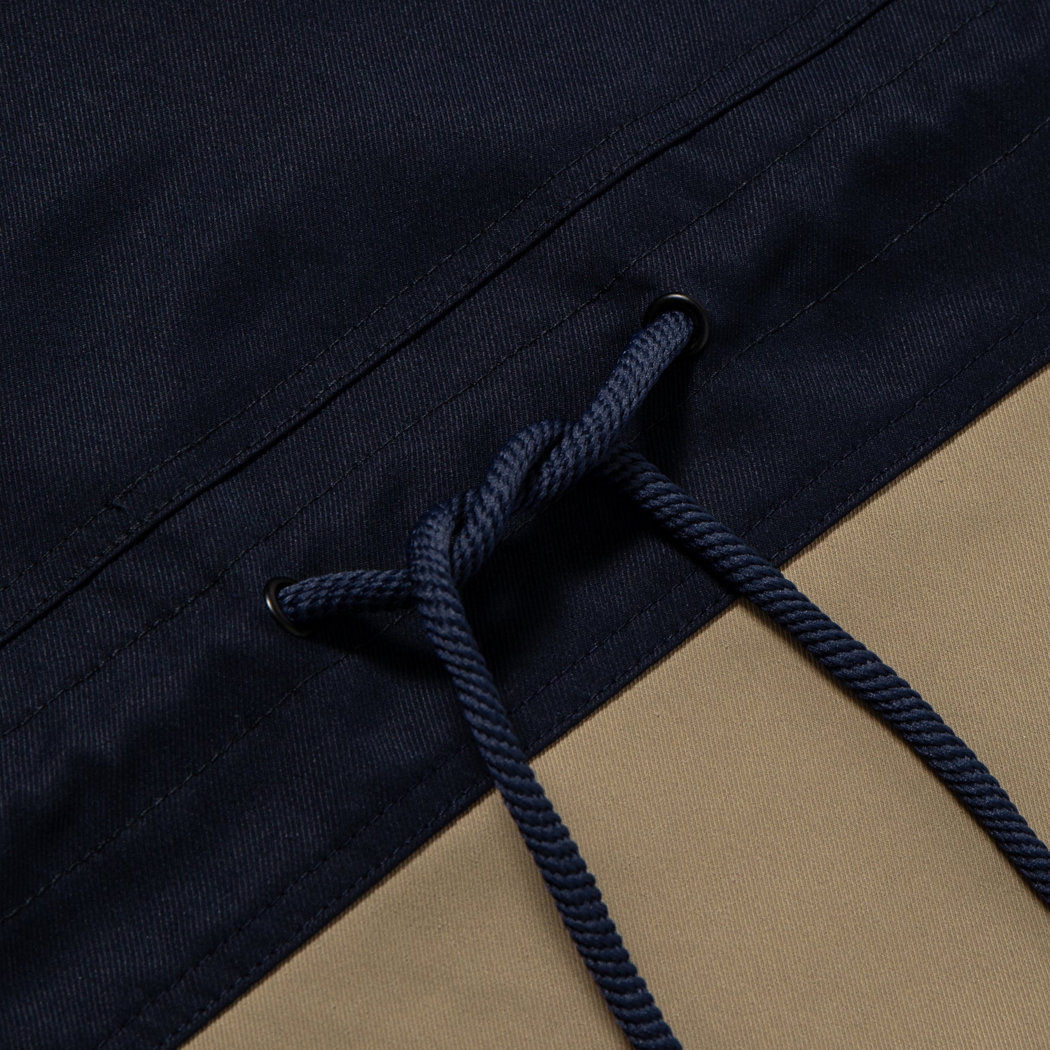 Bicolor Half-Zip Anorak / 2510604