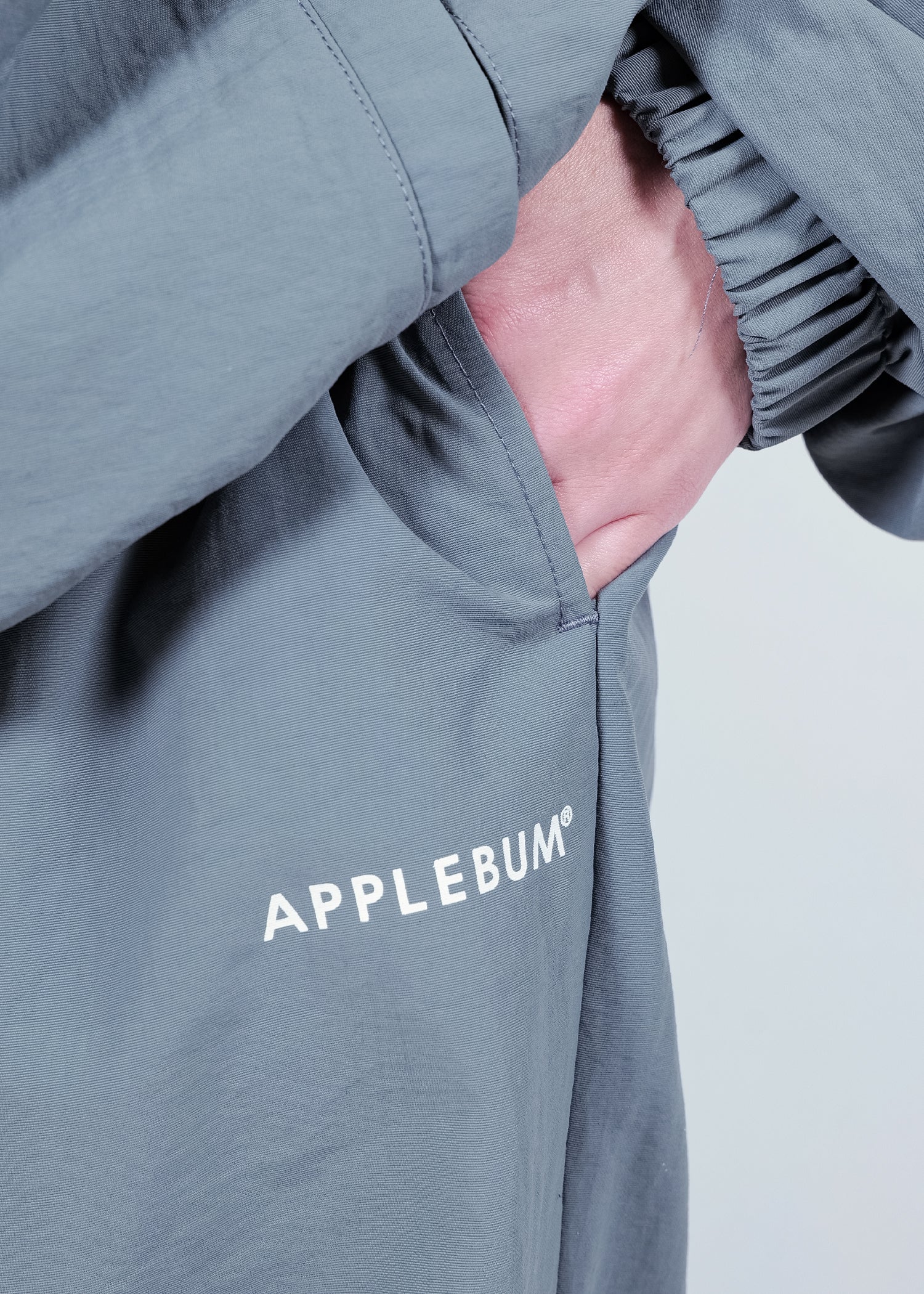 Nylon Track Pants / 2520805