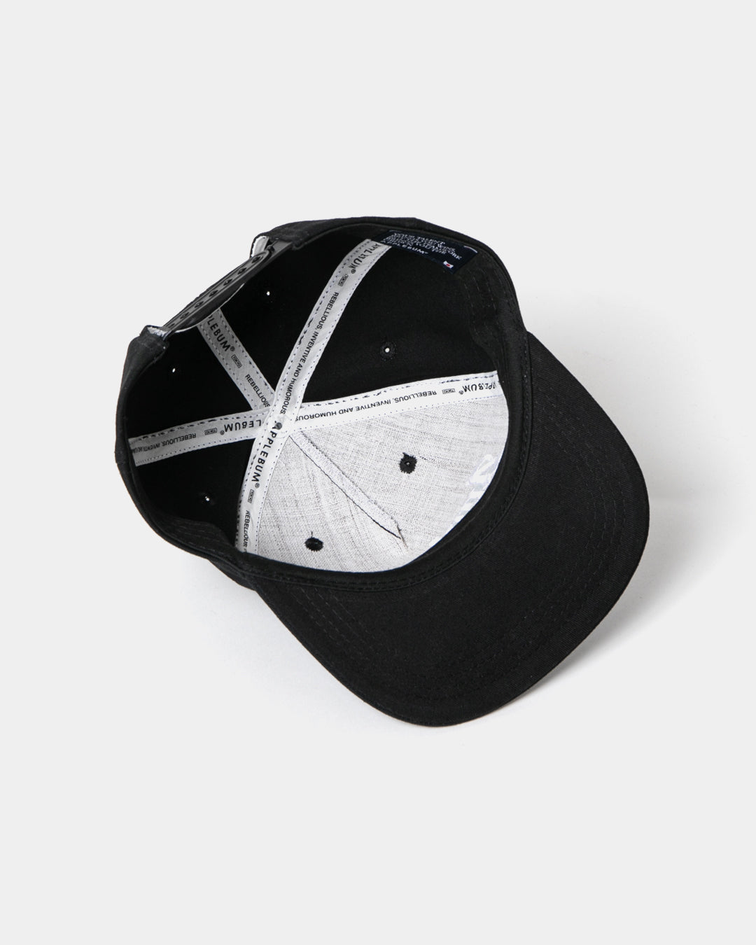 [Scheduled for April Release] "Old English Logo" 5 Panel Cap / 2610902
