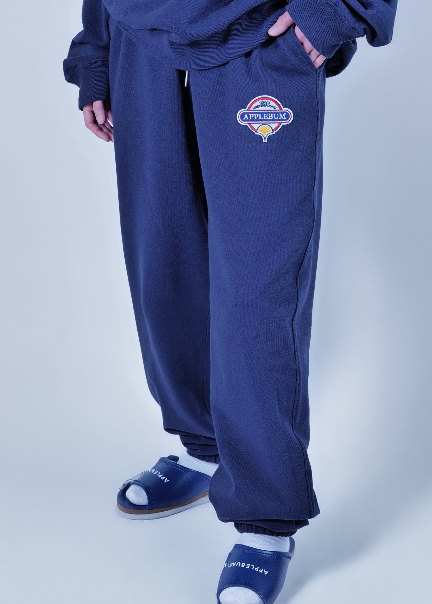 Wappen Sweat Pants / 2520809