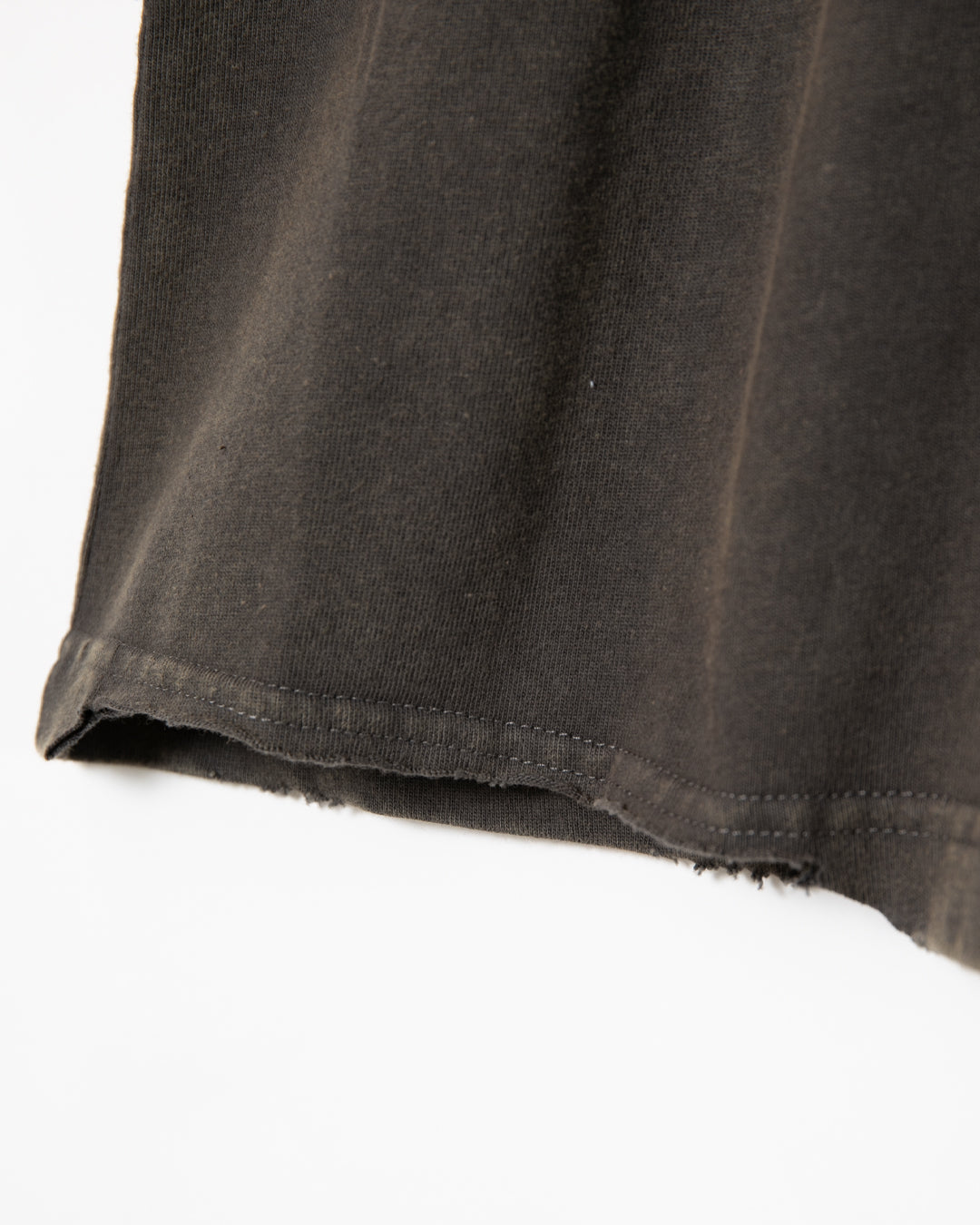 【4月発売予定】Damaged Short T-shirt / 2611120