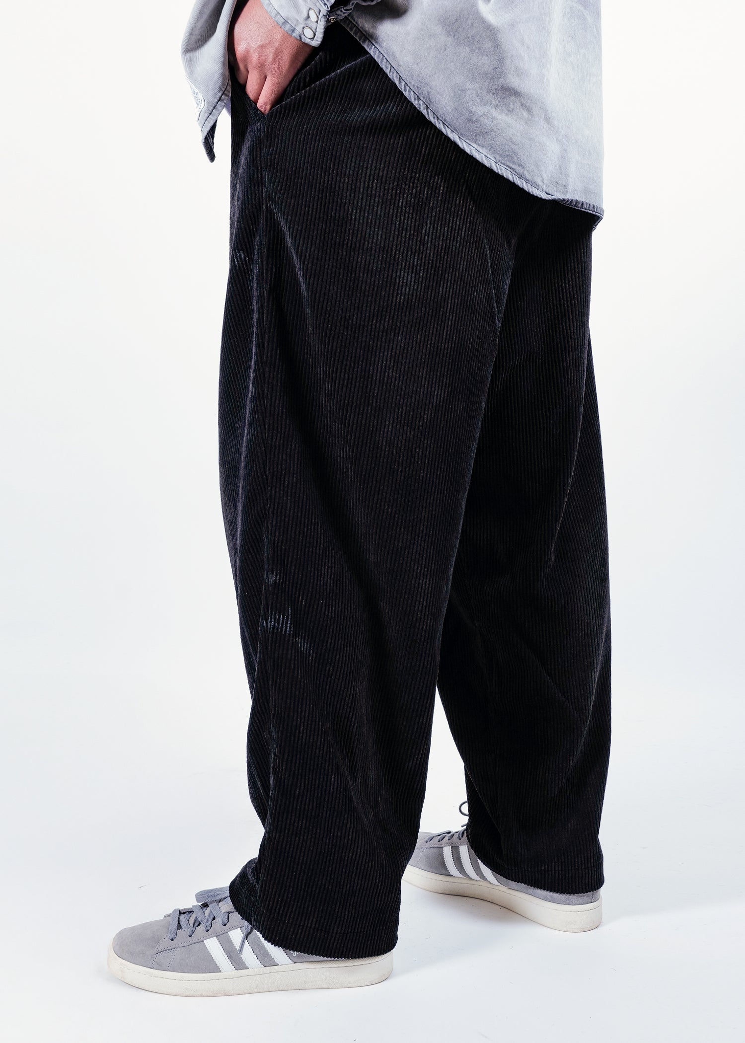 【11月販売予定】 Damage Corduroy Pants / 2520806