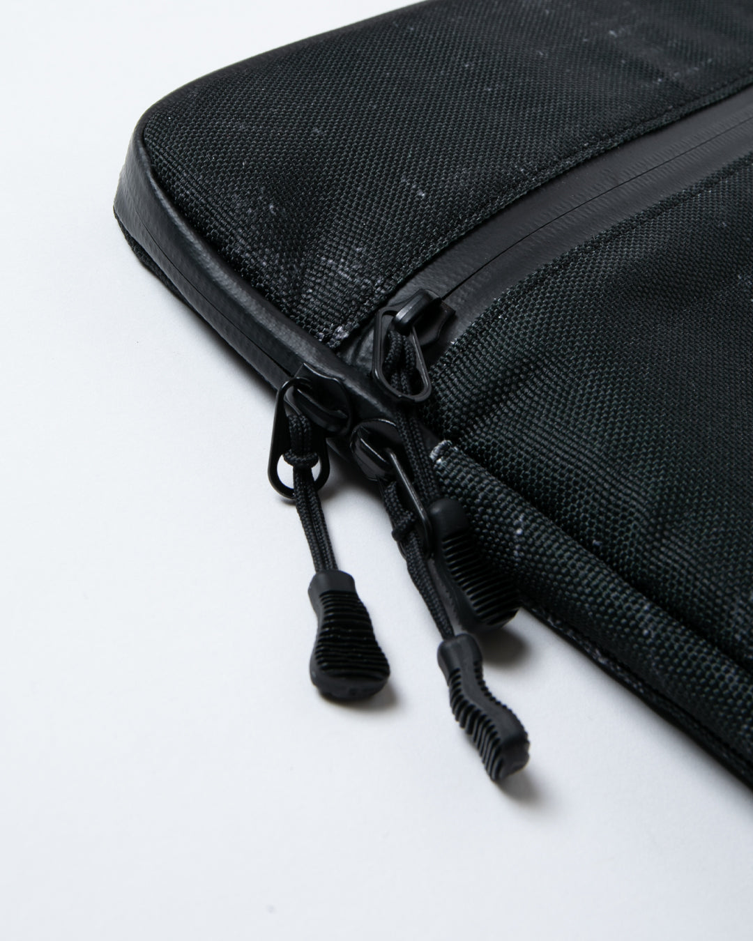 【6月発売予定】“Drift Marks” PC Case (13inch) / 2611002