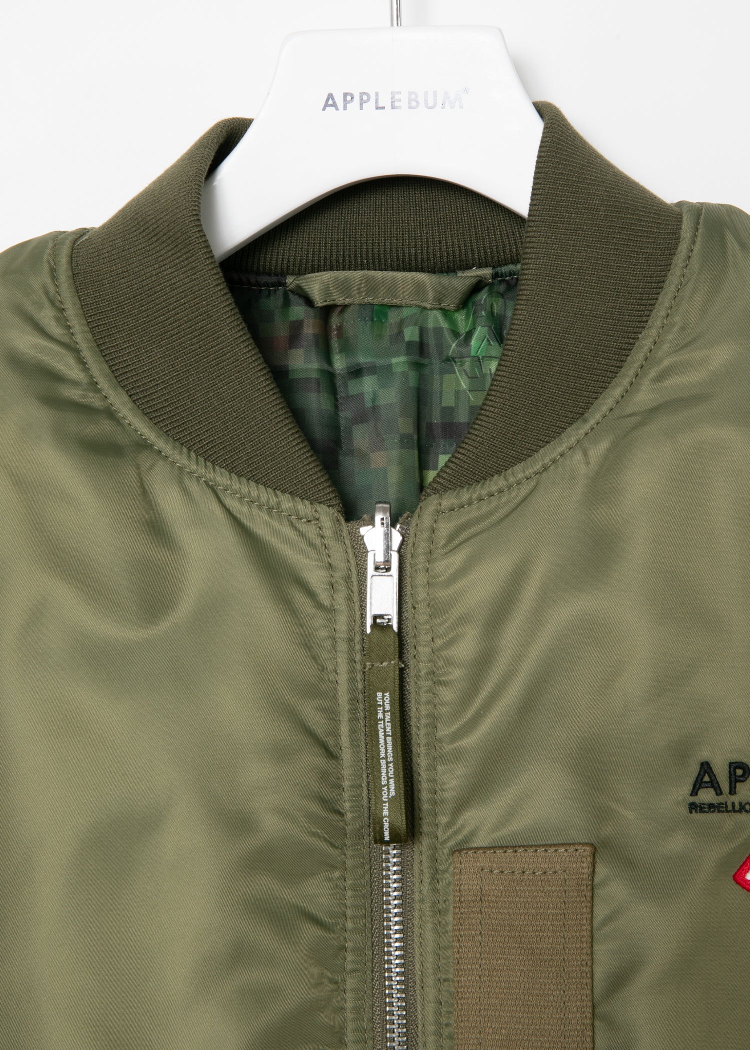 【Limited】“Pixel Camo” MA-1 / GT2520604