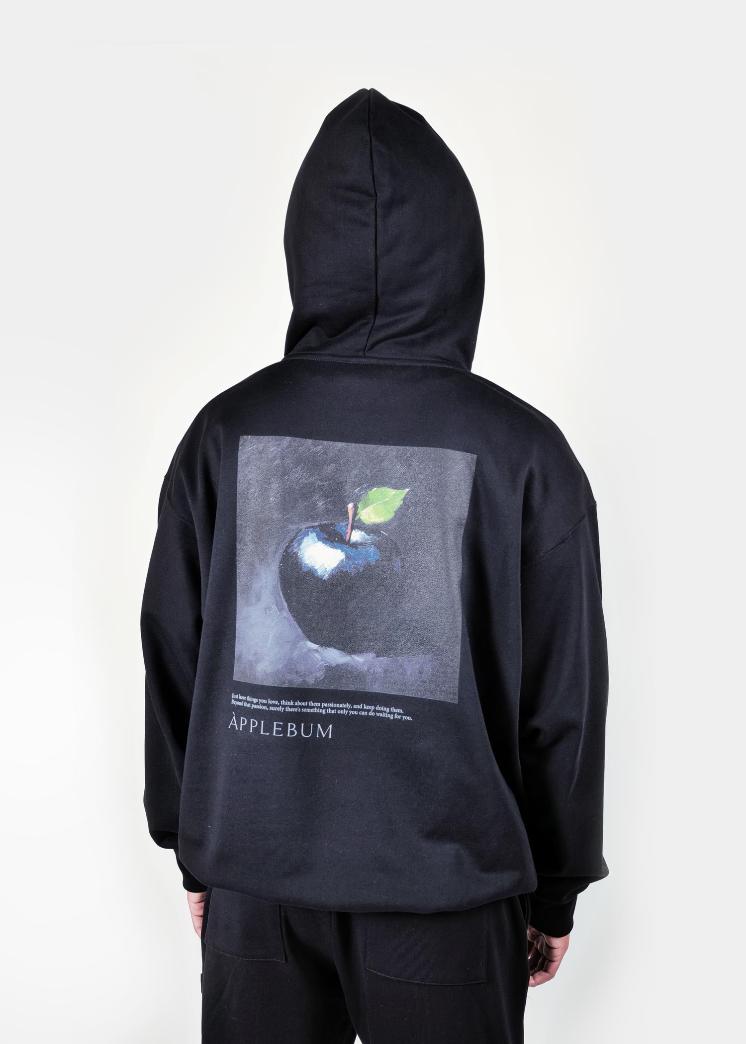 “BLACK APPLE” Sweat Parka / 2520404