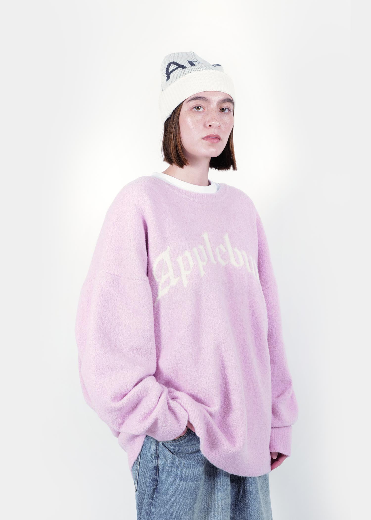 “Applebum” Wool Sweater / 2520504