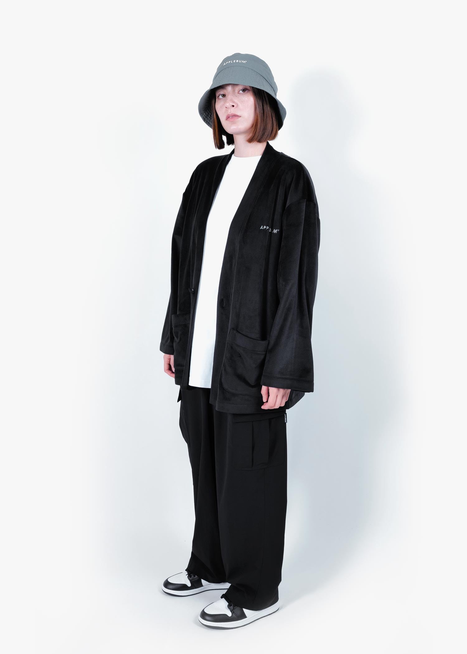 Velour Cardigan / 2520101