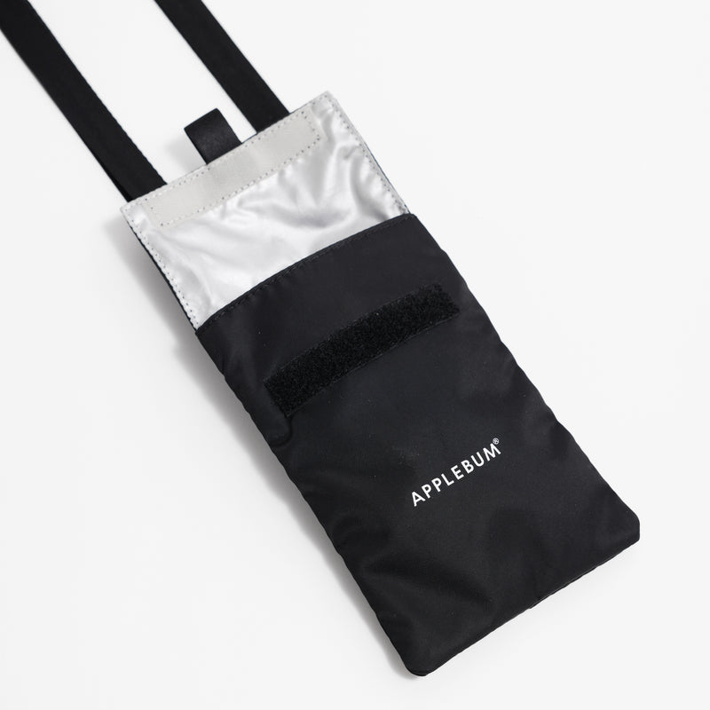 Neck Pouch [Black] / 2311004 – APPLEBUM